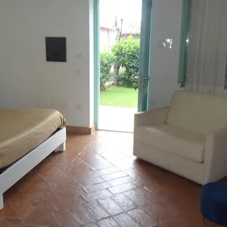 Borgo Rosso Di Sera - Country Chic Resort 3*