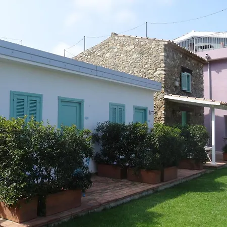 Borgo Rosso Di Sera - Country Chic 3* سان لوسيدو