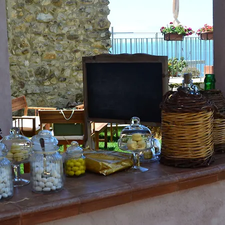 Borgo Rosso Di Sera - Country Chic منتجع