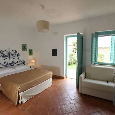 리조트 Borgo Rosso Di Sera - Country Chic 3*