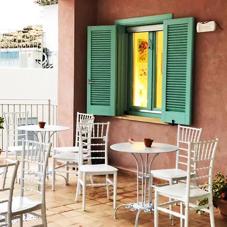 Borgo Rosso Di Sera - Country Chic منتجع سان لوسيدو