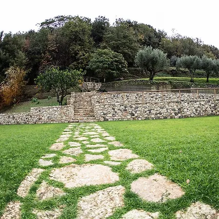 Borgo Rosso Di Sera - Country Chic 3* 圣卢西铎