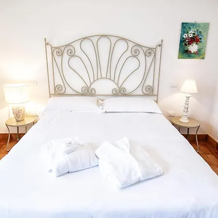 Borgo Rosso Di Sera Resort 3*