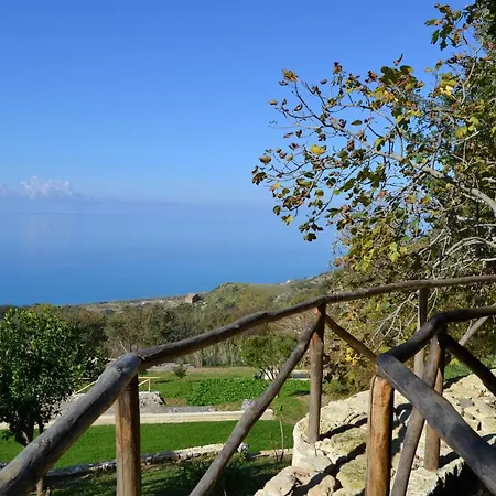 Borgo Rosso Di Sera Resort 3*
