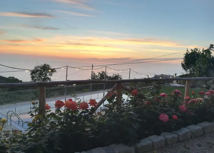 Borgo Rosso Di Sera - Country Chic 度假村 圣卢西铎