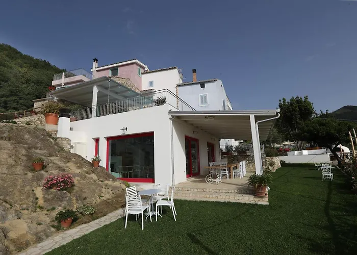 Borgo Rosso Di Sera - Country Chic 圣卢西铎