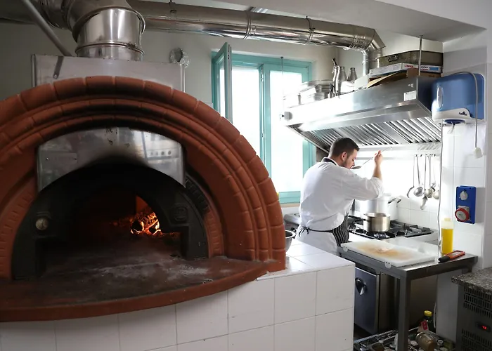 Borgo Rosso Di Sera - Country Chic 圣卢西铎