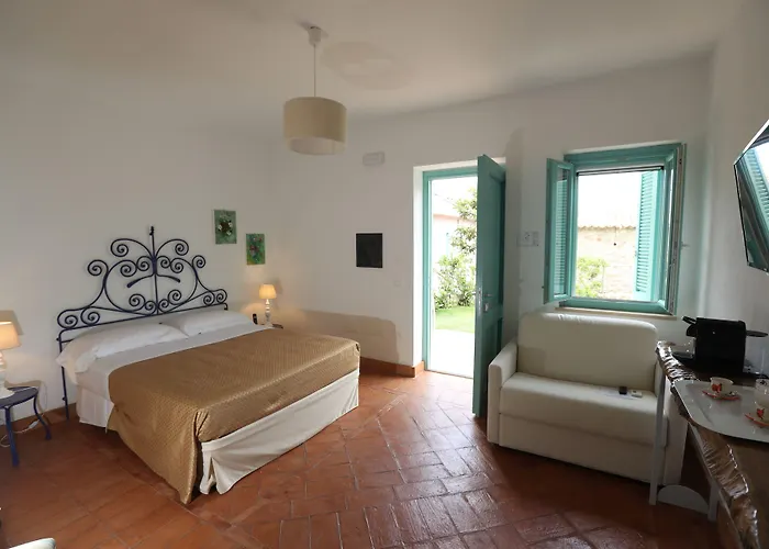 度假村 Borgo Rosso Di Sera - Country Chic 3*