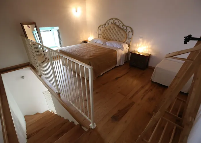 Borgo Rosso Di Sera - Country Chic 3* 圣卢西铎