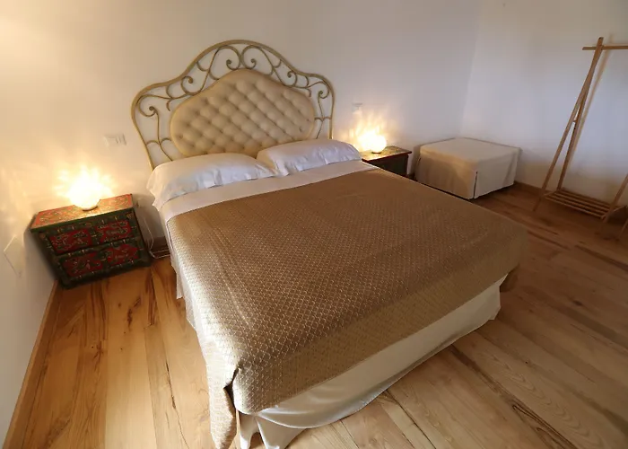 Borgo Rosso Di Sera - Country Chic