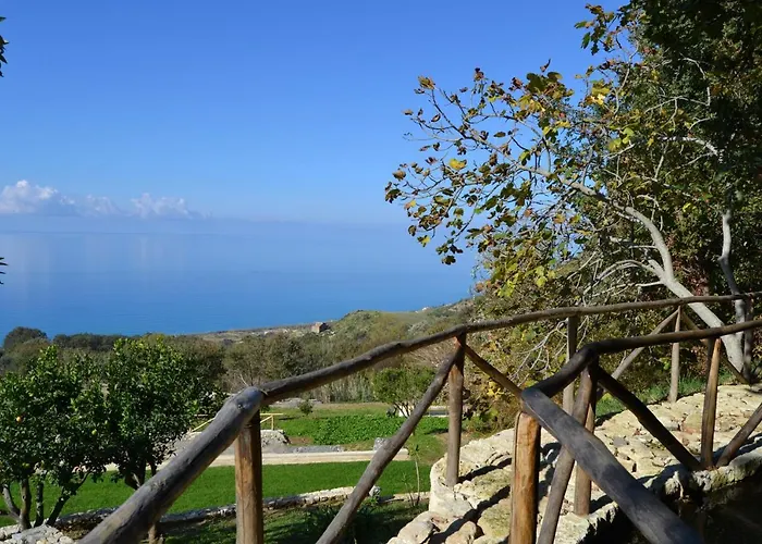 Borgo Rosso Di Sera - Country Chic 度假村 3*