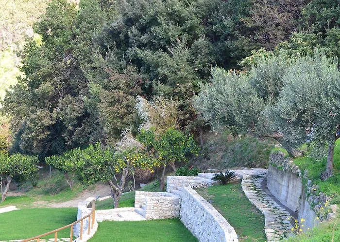 Borgo Rosso Di Sera - Country Chic